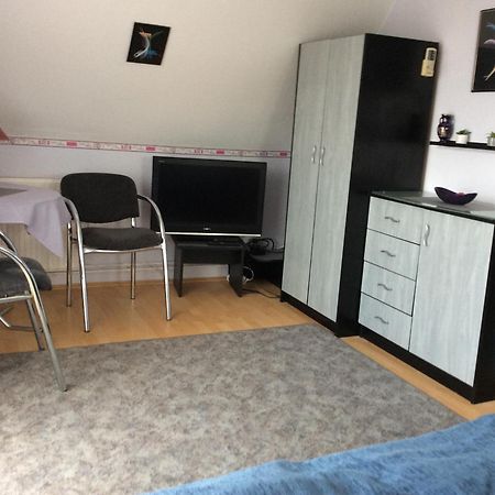 Gyenesi Virag Apartman Gyenesdiás Exterior foto