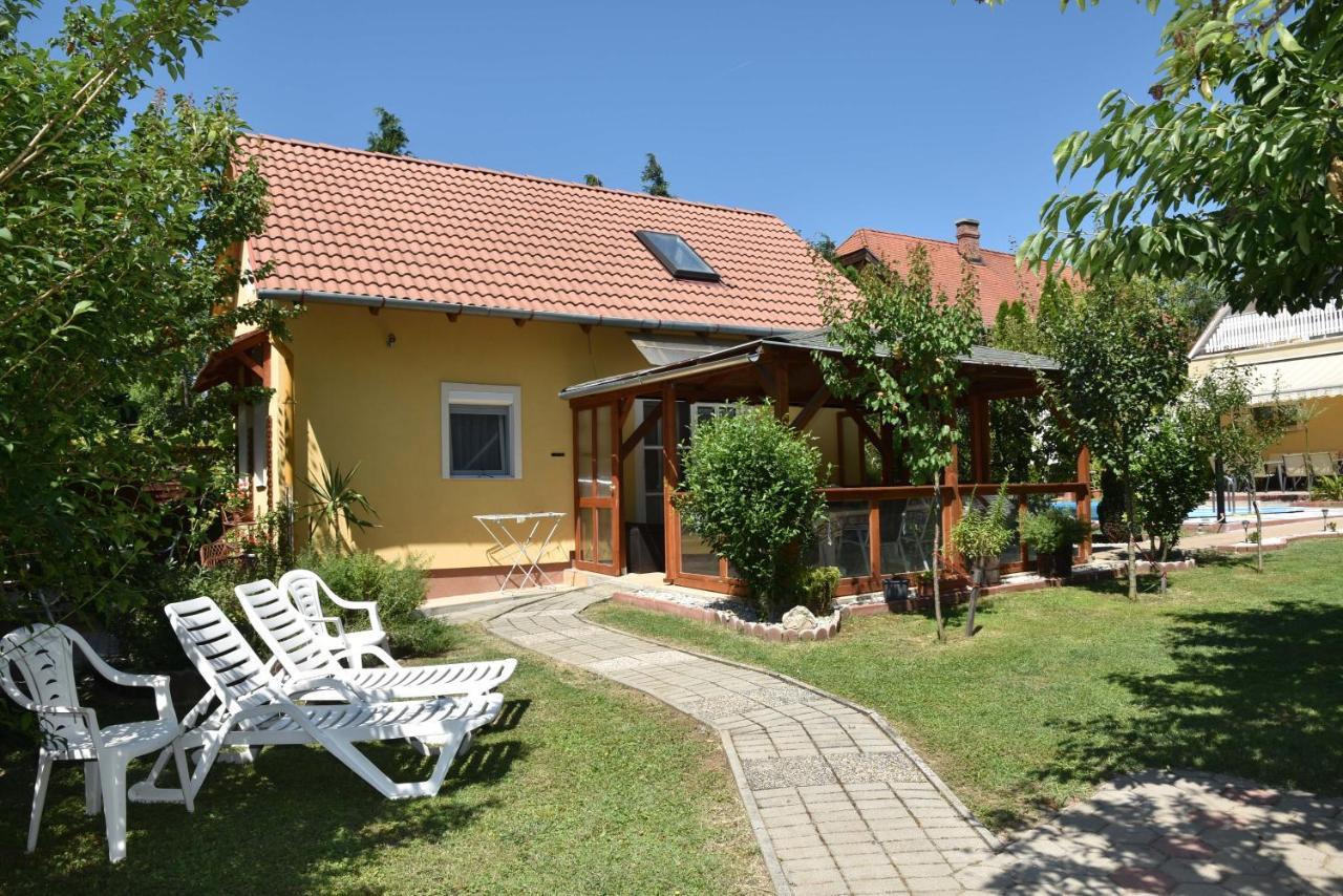 Gyenesi Virag Apartman Gyenesdiás Exterior foto