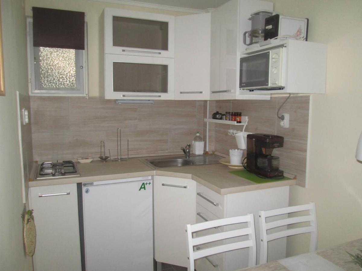 Gyenesi Virag Apartman Gyenesdiás Exterior foto