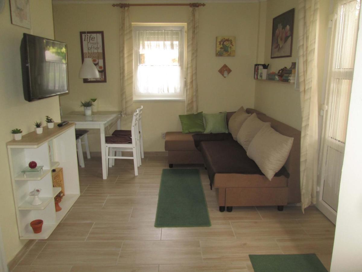Gyenesi Virag Apartman Gyenesdiás Exterior foto